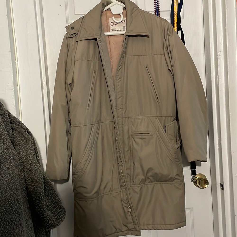 Vintage Long Coat 🧥